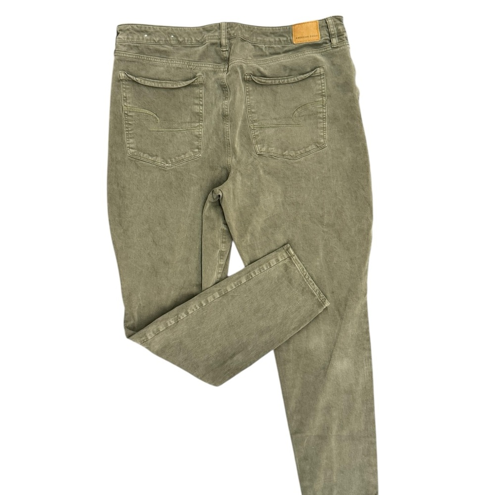 American Eagle Khaki Super High-Rise Jeggings - Picture 7 of 9
